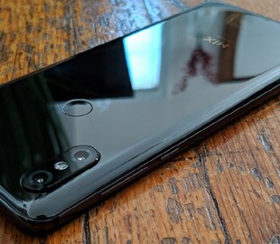 Стала известна дата анонса смартфона Xiaomi Mi Mix 3 с поддержкой 5G