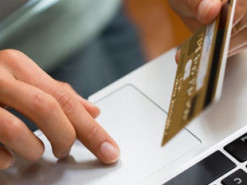 В Ізмаїльському районі з банківської картки жінки шахраї викрали 60 тисяч гривень