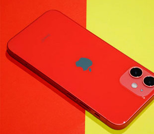 Батареи iPhone станут больше с 2023 года