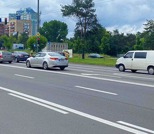 На період війни скасували обов’язковість самоклейної мітки про техконтроль транспорту
