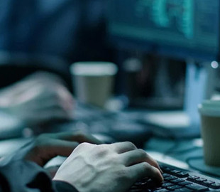 Хакери, що атакували державні сайти України, пов'язані зі службами РФ - польський дипломат