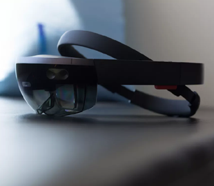 Microsoft планирует выпустить новую версию HoloLens во втором квартале 2019 года