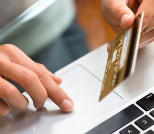 Інтернет-аферисти ошукали жінку на 46 тисяч гривень