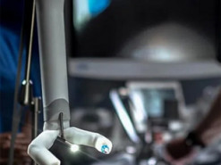 Колонізація інших планет. У США створили робота-хірурга для проведення операцій у космосі