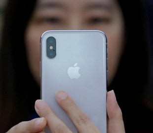 Заводы в Бразилии и Индии не уменьшили зависимость Apple от Китая