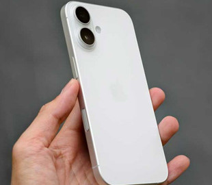 Експерти назвали топ-3 кращих альтернатив iPhone в 2025 році