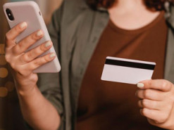 Жінка втратила 11 тисяч гривень, намагаючись заробити в інтернеті