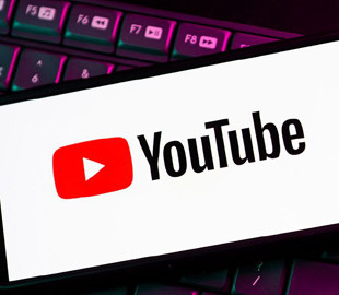 YouTube прийматиме скарги на ШІ-імітацію голосу та обличчя користувачів