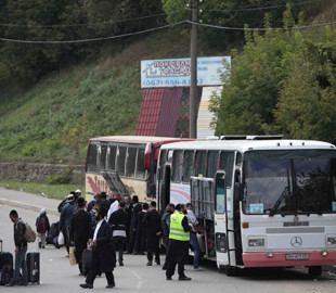 Несмотря на запрет, хасиды намерены приехать в Украину на осенние праздники, — СМИ
