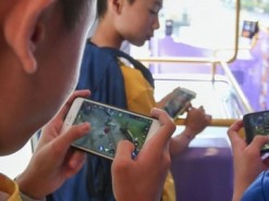 Видеоигра о том, как бросать людей с крыши, стала хитом в Украине