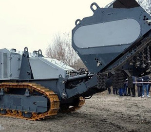 Інженери з Харкова створили машину для розмінування, вчетверо дешевшу за іноземні аналоги