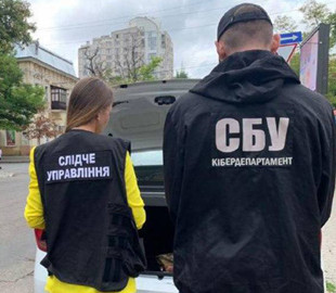 Телефонна афера на десятки тисяч доларів: СБУ викрила кібершахраїв у Одеській області