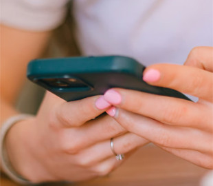 8 трюків маркетологів, які змушують купувати нові смартфони