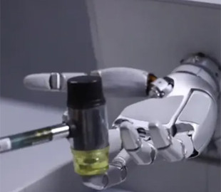 Біонічні руки від Sharpa Robotics вийшли на етап тестувань