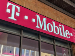 SoftBank залучив $4,8 млрд від продажу акцій T-Mobile
