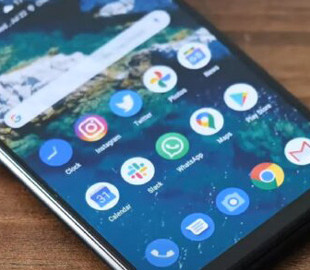Як захистити смартфон від перегріву під час спеки
