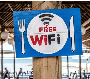 Українцям порадили вимикати функцію Wi-Fi у торгових центрах