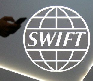 Германия готова отключить Сбербанк от международной системы SWIFT