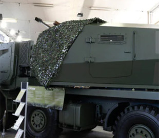 Словаччина представила інноваційний самохідний міномет AM120 з високою вогневою міццю