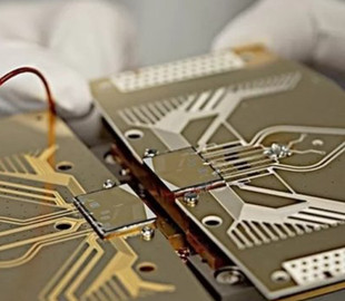 Імпорт чипів обвалився на 15%, у Китаю великі проблеми: винні не тільки санкції США