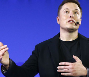 Байден закликав звернути увагу на відносини Ілона Маска з іншими країнами