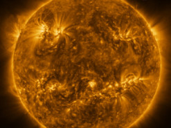 Европейский зонд Solar Orbiter сфотографировал Солнце с самого близкого расстояния в истории