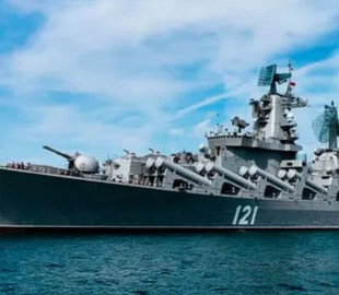 Крымский "чиновник" призвал россиян скинуться на новый крейсер "Москва": те послали его "вслед за кораблем"