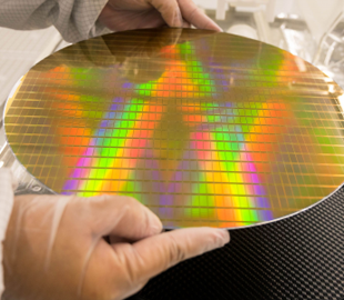 TSMC объявила дату выпуска 4-нм чипов для смартфонов