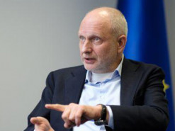 Посол ЄС розповів про майбутнє українських біженців у Євросоюзі