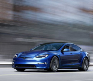 Tesla Model S прошла четверть мили за рекордное время