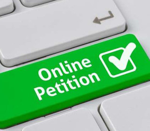 Зеленского просят разрешить мужчинам выезжать из Украины: петиция набрала 25 000 подписей