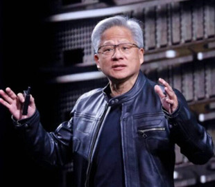 Глава NVIDIA назвав порівняння GPU з ядерною зброєю безглуздим