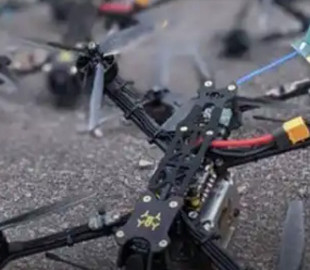 Надзвичайно затребувані на фронті: Міноборони тестує нові українські FPV-дрони