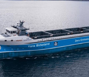 Электрическое грузовое судно компании Yara готовится к первому рейсу без экипажа