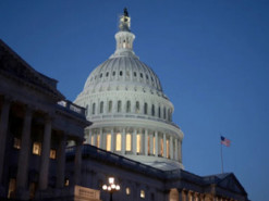Демократи у Конгресі США ініціюють обмеження дій DOGE на чолі з Маском