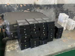 Украинец пытался нелегально ввезти в страну 60 айфонов