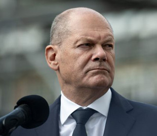 "Це огидно": Шольц різко висловився про Маска через підтримку правих партій у Європі