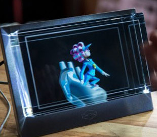 Представлен первый в мире голографический 3D-дисплей c разрешением 8K