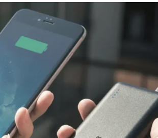 Чому повербанк може вибухнути і як цього уникнути