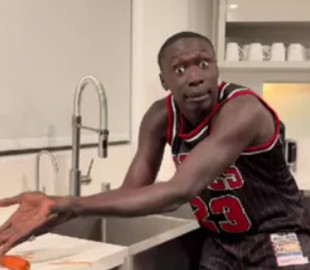 За крок до депортації: зірка TikTok Хабі Ламе залишив США