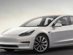 Tesla наконец признала один из самых странных дефектов в ее автомобилях