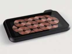 Apple работает сразу над AirPower 2