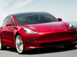 Електрокари Tesla провалили незалежні випробування запасу ходу