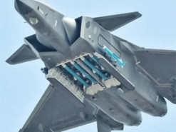 Китайські розробники представили бойовий винищувач п’ятого покоління Chengdu J-20