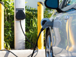 2000 км без подзарядки: немцы создали батарею для электрокаров на основе нанотехнологий