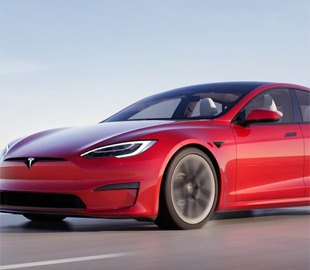 Tesla остановила поставки своей популярной модели: что известно