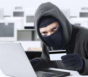 Шахраї виманили у пенсіонерки заощадження, замаскувавшись під міжнародну організацію