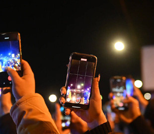 Глава Nokia передбачив зникнення смартфонів до 2030 року: що їх замінить