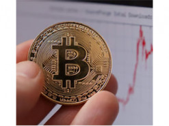 Експерти відкинули сценарій падіння біткоїна до $35 000