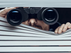 Двоє з трьох болгар на суді у Британії зізналися у шпигунстві на користь Росії